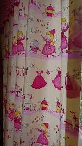 Diese valentine fenster klebt sind ein handwerk, die kinder werden es lieben! Bezaubernde Schlaufenschals Fur Ihr Kinderzimmer Prinzessin In Bayern Hof Ebay Kleinanzeigen Gardinen Nahen Schlaufenschals Kinder Zimmer