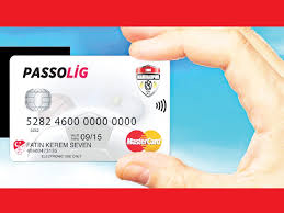 Kartınızla takımınızın maçlarını stadyumda canlı izler, size özel kampanyalardan yararlanır, harcamalarınızla takımınıza destek verirsiniz. Passolig E Ilgi Artiyor Spor