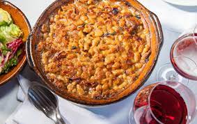 Find the travel option that best suits you. Le Cassoulet De Castelnaudary Aude Pays Cathare