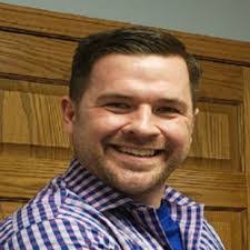 Karen Skop's Instagram, Twitter & Facebook