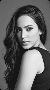 Nada más sincero que el tiempo, y cuando lo pierdes no hay forma de  recupéralo, así que es mejor no perderlo 🩷