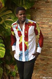 Voir plus d'idées sur le thème model pagne homme, vetement africain model pagne homme. Fenu Style La Mode Beninoise Innove Toujours Tenue Africaine Pour Homme Modele Pagne Africain Homme Vetement Africain