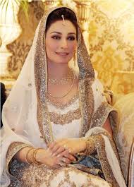 Reema Khan Looking Gorgeous Jewelry Pakistani Wedding Dresses Asian Wedding Dress Pakistani Bridal Dresses