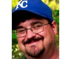 Alex Mayfield's Instagram, Twitter & Facebook