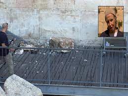 Ancient Boulder Dislodges From Western Wall Crashes Down Near Woman At Prayer The Times Of Israel