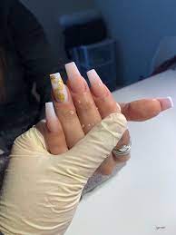 Pin By Alexandria Camara On Grwm Shiny Nails Designs Best Acrylic Nails Gorgeous Nails