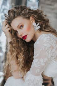 Clever sparen & cool stylen. Hochzeitsfrisuren Brautstyling Makeup Vom Profi In Koln