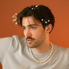 Stream Claudia Schweitzer music