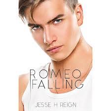 Kara Flynn's Instagram, Twitter & Facebook