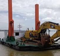 Floating Pontoon Backhoe Dredge Working Platform with Construction Machinery Excavator