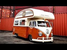 Build Volkswagen Vw T2 Split Window Snail Camper Bus Bulli Overhaulin Barn Find Frame Off Restorad Youtube En 2020