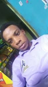 Joven solicita ayuda económica para cubrir gastos de operación