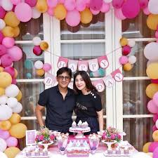 Intip beberapa ide dekorasi ulang tahun anak kali ini ya, ma! Bertema Bts Ini 13 Inspirasi Pesta Ulang Tahun Putri Andre Taulany