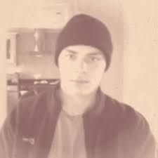 Stream Mac Knight music