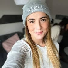 Olivia Kenny's Instagram, Twitter & Facebook