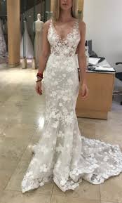 Mira Zwillinger Verona Wedding Dress Currently For Sale At 19 Off Retail Dresses Wedding Dresses Gowns