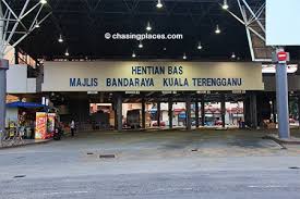 Kuala terengganu, the state and royal capital of terengganu, was declared a city on january 1, 2008 and became the 12th city of malaysia. How To Get From Kuala Terengganu To Pulau Kapas Chasing Places Travel Guide
