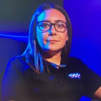 2400+ "Amis" profiles