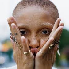 About — COCO LLOYD