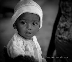 TWOX5254SLNovDec2016JaffnaStreetBabyBW