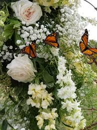 Flowers by anthony delivers to the des moines area including clive, west des moines, urbandale, johnston, and waukee. Flowers By David Anthony Wedding Party Design Home
