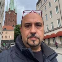 90+ "Rokas" profiles