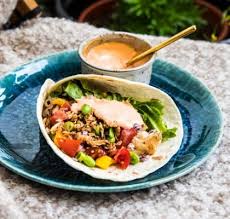 We did not find results for: Fish Tacos Med Picklad Rodlok Och Tomatsalsa Landleys Kok