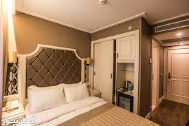 غرف نوم طالبات