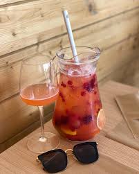 Custard tarts trip with ma baby girl🇵🇹 #vacation#portugal