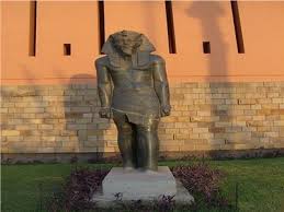 He ruled egypt for almost ten years, from late jul. Ø§Ù„Ù…Ù„Ùƒ Ù…Ø±Ù†Ø¨ØªØ§Ø­ Ø®Ù„Ù Ø§Ù„Ù…Ù„Ùƒ Ø±Ù…Ø³ÙŠØ³ Ø§Ù„Ø«Ø§Ù†ÙŠ ÙÙŠ Ø¹Ø±Ø´ Ù…ØµØ± Ø¨ÙˆØ§Ø¨Ø© Ø£Ø®Ø¨Ø§Ø± Ø§Ù„ÙŠÙˆÙ… Ø§Ù„Ø¥Ù„ÙƒØªØ±ÙˆÙ†ÙŠØ©