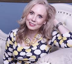 Tessa Lang's Instagram, Twitter & Facebook