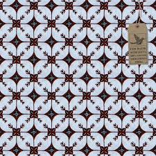 Modifikasi scoopy dari gambarnya sih keren asli indonesia lihat saja ada warna batik di modif scopy ini.? Kain Exc Prima Motif Batik Sogan Classic Kawung Modifikasi Putih Shopee Indonesia