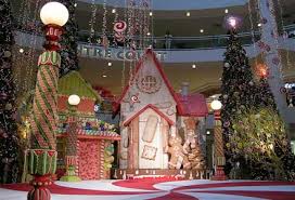 You thought it was only a cookie, but it is also a wonderful theme! Homemade Outdoor Christmas Decorations Candy Land Theme Living On A Dime