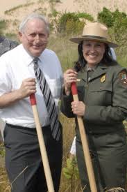 Greg and Wanda Sobran's bold strokes