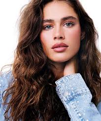 The House of Wellness 2025 winter magazine by Suddenly Content Agency