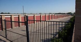 Because of this, everyone is different in their own fencing essentials and preferences given their location and design fondness. Central Self Storage Kansas City 1702 E Kansas City Rd Sparefoot