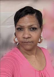 Trina Ellis's Instagram, Twitter & Facebook