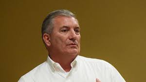 Knilans wants to bridge policymakers' disconnect