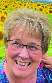 Tammy Robson's Instagram, Twitter & Facebook