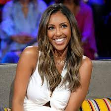 Even if this seems like a moot (not moo) point given the happy engagement of tayshia adams and zac clark, this season's bachelorette finale still caused a bit of narrative confusion. Tayshia Adams Finally Make Her Bachelorette Debut In New Teaser E Online Deutschland