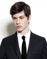 Long hair men continue to look fashionable and trendy. Best Male Models