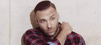 Short comb over fade haircut. The Best Comb Over Fade Haircuts And How To Get Them