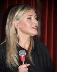 Tamara sets the mood with every song in her repertoire.... here with JMQ  Ensemble