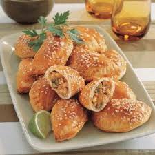 Appt Chicken And Vegetables Sambousek Ps The Daw Little Dry The Stuffing Is Good I Added Raisens F Iftar Recipes Ramadan Recipes Chicken And Vegetables