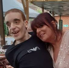 Hi this time tomorrow we will be in Fuerteventura can't wait,just wondering  what's the weather like,do we need to bring a jumpers jackets for the  evenings is it shorts & tshirt during