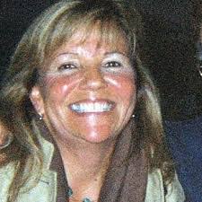 Donna Mcnally's Instagram, Twitter & Facebook