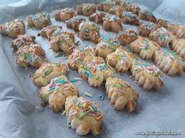 Savesave warna warni for later. Resipi Biskut Susu Warna Warni Aidilfitri Air Tangan Encik Qaiser Ilman