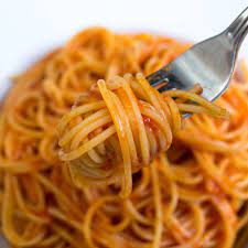 Try it on chicken wings or pizza. How To Make Tomato Sauce From Fresh Tomatoes