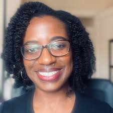 Camille Currie (@Camille_CLC)