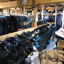 Consultez notre site et trouvez le magasin action dans votre ville avec leurs adresses, téléphones et heures d'ouverture. Action Fun Surfshop Et Dealer De Glisse A Lorient Bretagne